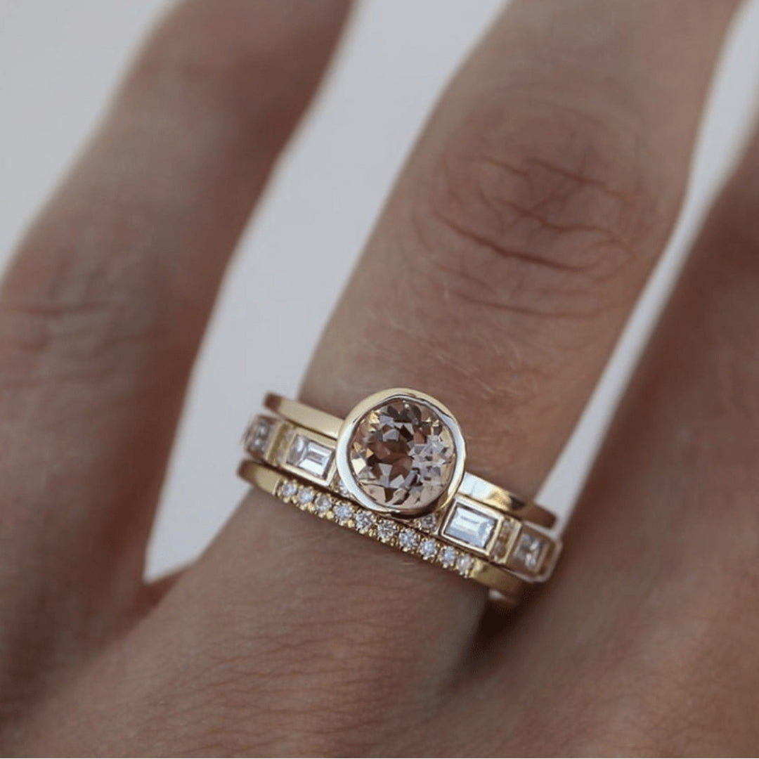Bague dorée vintage avec zircone