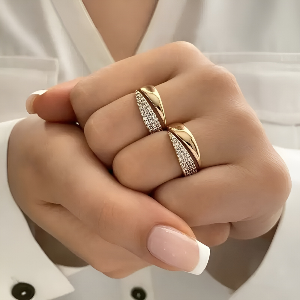 Bague - Confort Intemporel et Féminin, teinte Or