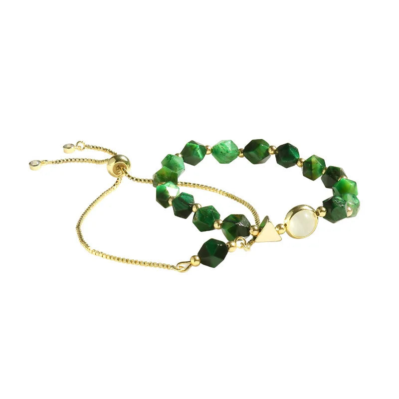 Ensemble de bracelets verts